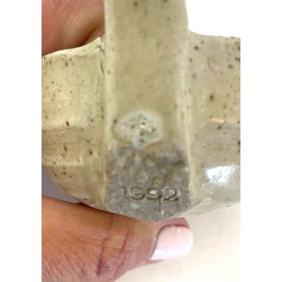 Dragon-Shaped Stoneware Ladle With Leather Loop Artist Stamped Made in 1992 - Picture 10 of 11